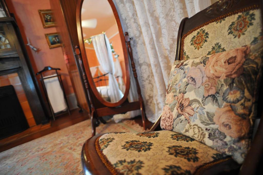 Hh Whitney House - A Bed & Breakfast On The Historic Esplanade 뉴올리언스 객실 사진